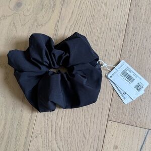 lululemon Black Hair Scrunchie